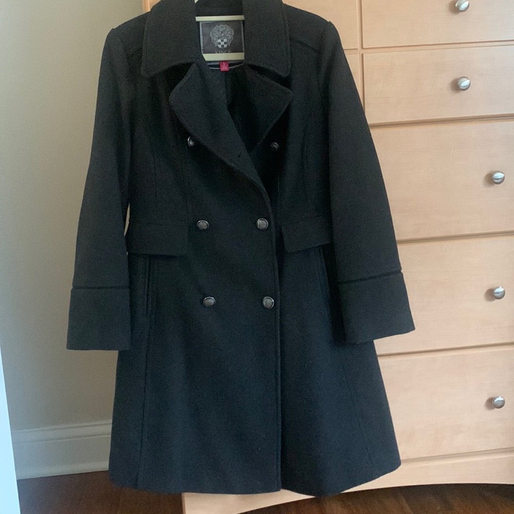 Vince Camuto women coat, size M, 56% wool, like new